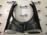 Set of GT Fenders (LH+RH w/ Grilles)